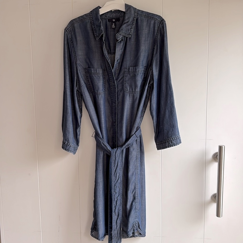 GAP Chambray Denim Dress Knee Length Size M